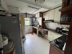 Blk 559 Jurong West Street 42 (Jurong West), HDB Executive #536191721